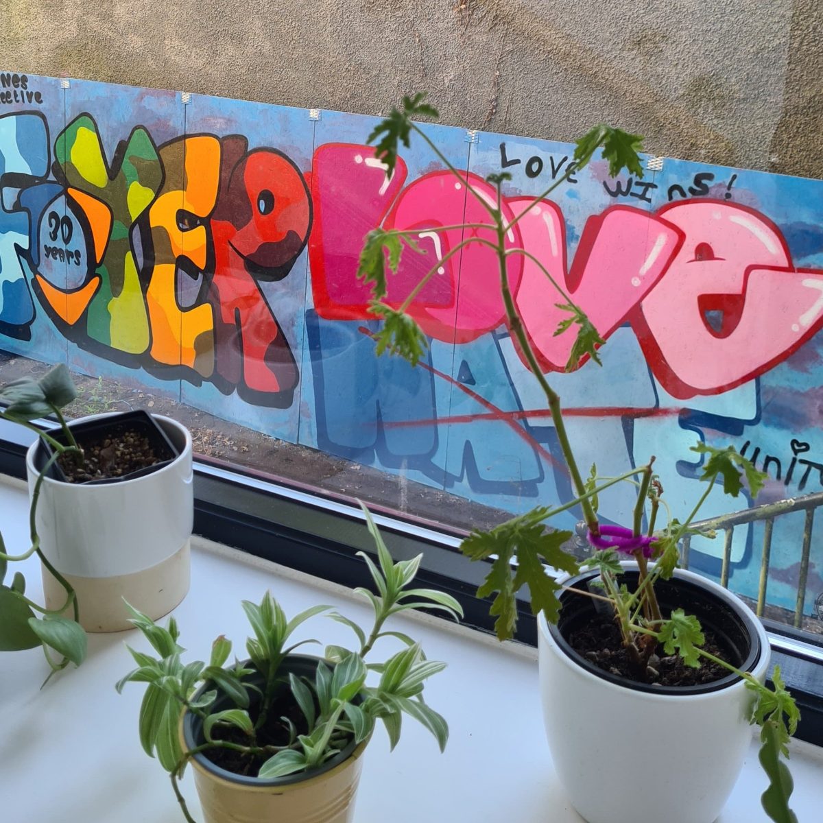 Foyer – Love over&nbsp;Hate